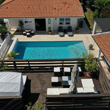 Au Calme Piscine Jacuzzi Hamam * Andernos-les-Bains