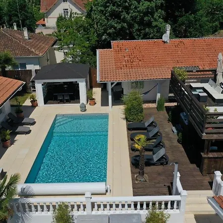 Au Calme Piscine Jacuzzi Hamam *